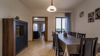 Große 3-Zimmer-Wohnung für 8 Personen, Balkon, Gemeinschaftspool, 7