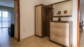 Große 3-Zimmer-Wohnung für 8 Personen, Balkon, Gemeinschaftspool, 8