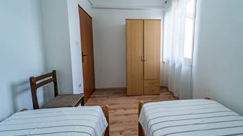 Große 3-Zimmer-Wohnung für 8 Personen, Balkon, Gemeinschaftspool, 16