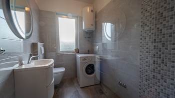 Große 3-Zimmer-Wohnung für 8 Personen, Balkon, Gemeinschaftspool, 13