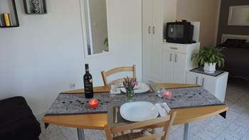 Studio apartment in Krnica with furnished terrace and barbecue, 4