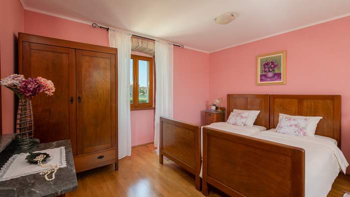 Istrian villa with private pool, playground for kids and barbecue, 37