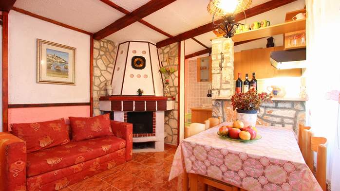 Charming holiday house in Medulin with stone details, fireplace, 15
