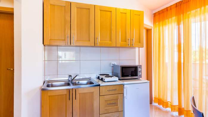 A tastefully furnished apartment for 5 persons with two bedrooms, 4