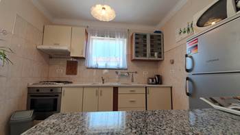 Lovely air-conditioned apartment, with private balcony and SAT-TV, 5