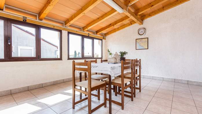 Klimatisierte FeWo mit 2 Schlafzimmern im Dachgeschoss des Hauses, 8