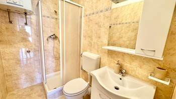 Ugodan ambijent apartmana za 4 osobe, WiFi, parking, klima, vrt, 7