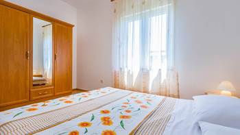Pleasant ambience of the apartment for 4 persons,air conditioning, 5