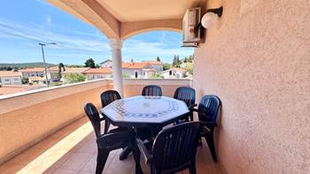 Komotan apartman s dvije spavaće sobe za 6 osoba na 2.katu, 15