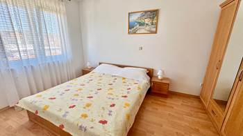 Komotan apartman s dvije spavaće sobe za 6 osoba na 2.katu, 11