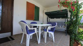 Apartment for 4 persons with private terrace and garden, parking, 10