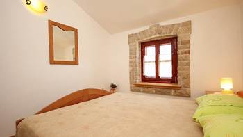 Lovely apartment in Medulin,decorated in Istrian style, free WiFi, 4