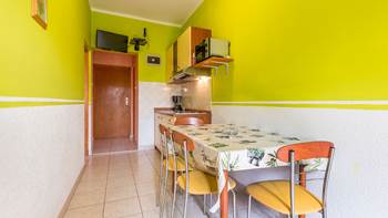 Charming,colorful apartment for four in Medulin with two bedrooms, 4