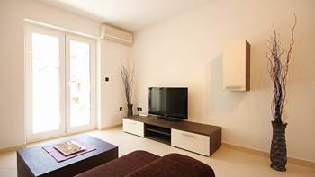 Modern 2 bedroom apartment, with terrace and barbecue, WiFi, 2