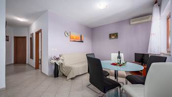 Two bedroom apartment, for 5 persons, with private terrace, WiFi, 1