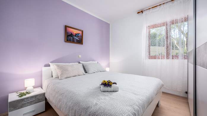 Appartamento con 2 camere da letto e terrazza privata,WiFi gratis, 4